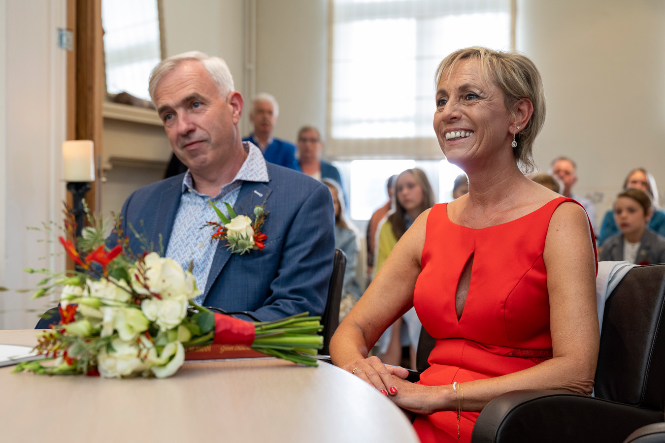 Schepen Sertijn viert dertigjarig jubileum en hernieuwt trouwbeloften