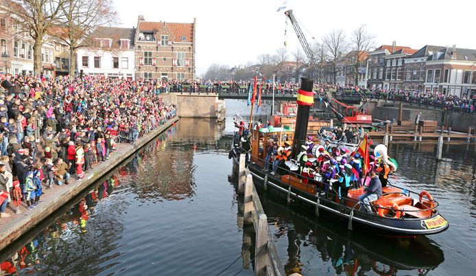 De aankomst van Sinterklaas in Gorinchem (2016).