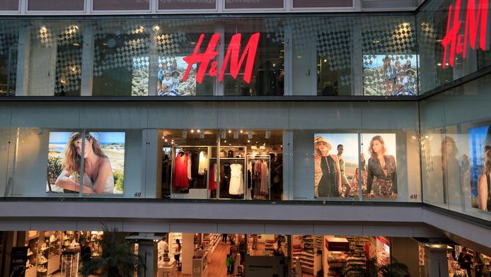 Chaque ann e H M d truit des tonnes de v tements Tendances