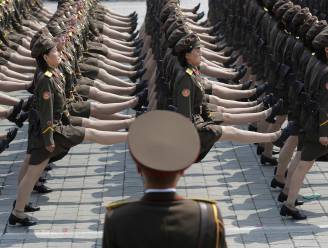 "Vrouwelijke soldaten in Noord-Koreaanse leger moeten zo hard trainen dat ze niet meer menstrueren"
