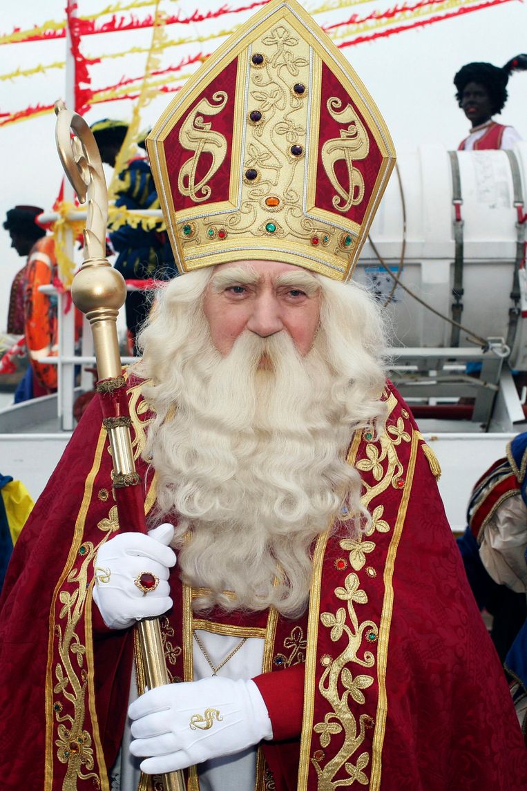 Inwoner Oh jee mechanisme Sinterklaas doet feestelijke intrede in nat Antwerpen | De Morgen
