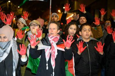 “Onze regeringen hebben bloed aan de handen”: protest tegen wapenhandel naar Israël via Antwerpse haven