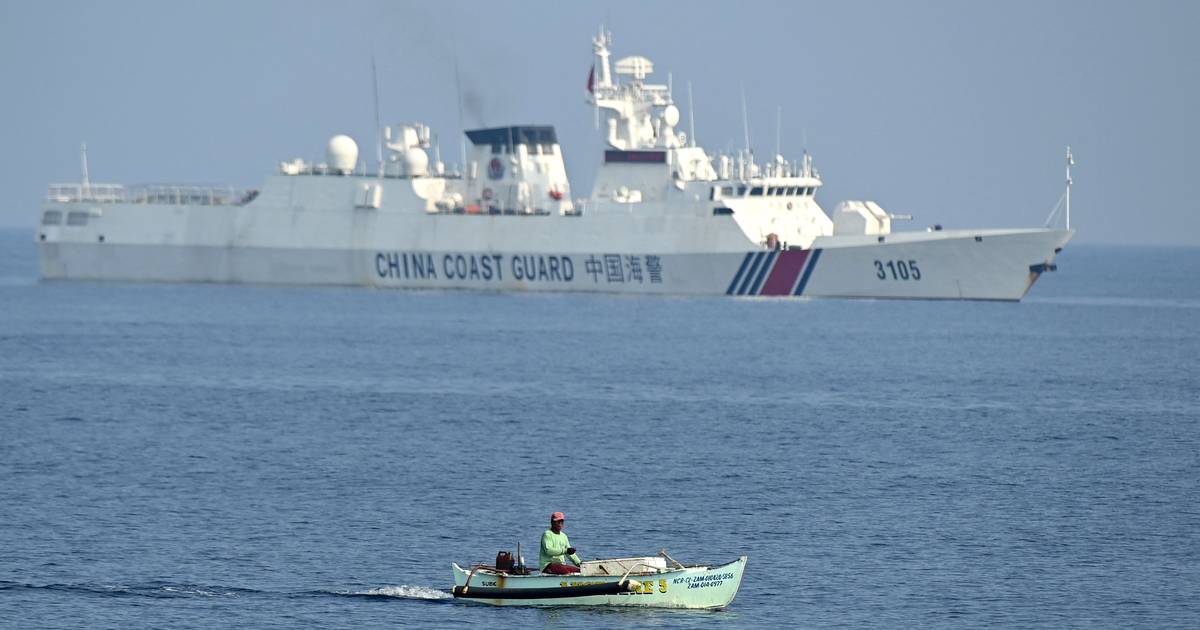 China establishes a “floating border” in the disputed area in the South China Sea |  outside