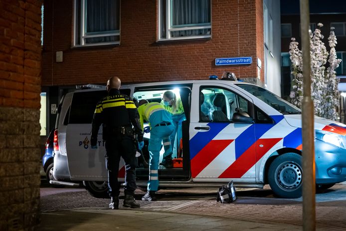 In de Bloemstraat kregen twee mannen in een huis ruzie met elkaar.