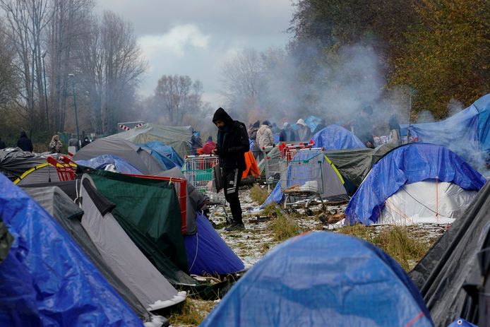 Een tijdelijk vluchtelingenkamp in Duinkerke, in het noorden van Frankrijk.