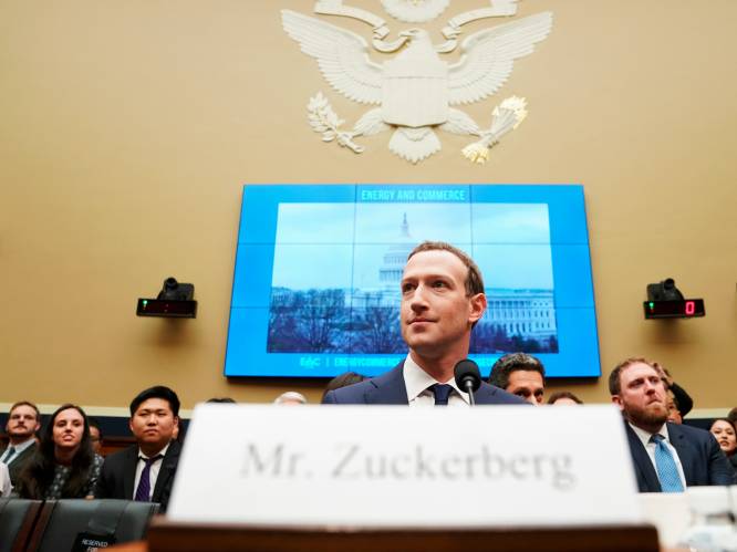 Amerikaans Congres legt Zuckerberg voor tweede dag op rij vuur aan de schenen: "Wat maakt jou anders dan ex-FBI-baas J Edgar Hoover?"