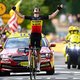 ‘Misschien mijn mooiste zege ooit’: Van Aert rijdt op Mont Ventoux solo naar Tour-ritzege