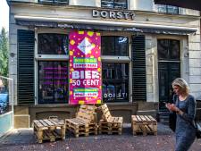 Populaire horecazaak in Deventer sluit deuren na conflict over geluid, boete bijna 100.000 euro