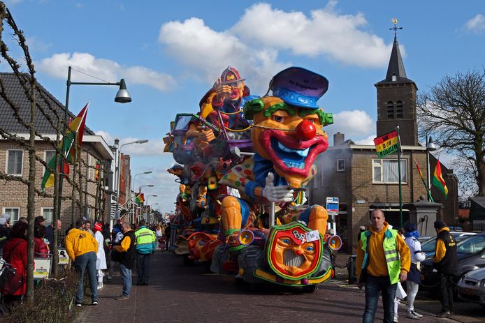 De optocht in 2014 had het thema ‘Wa dun figuur’