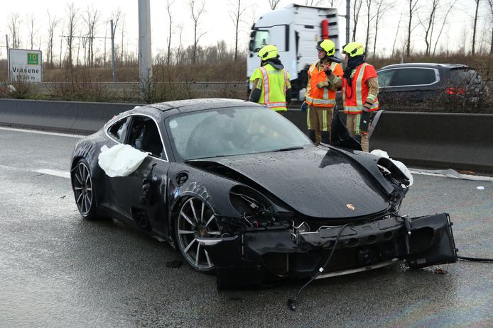 ongeval met Porsche E34 Beveren