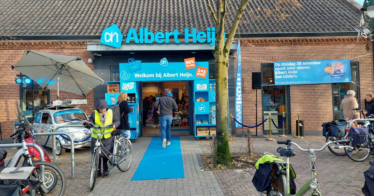 Jan Linders op het Heuvelplein in Beek en Donk is vanaf nu Albert Heijn