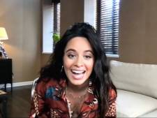 Camila Cabello laat per ongeluk blote borst zien in preutse tv-show: ‘Wou dat ik tijdmachine had’