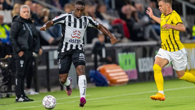 Heracles heeft vier rechtsbacks, maar niemand voldoet aan de eisen