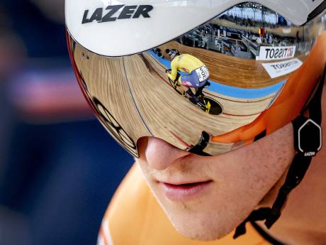 Jeffrey Hoogland oppermachtig: goud op de 1 kilometer tijdrit