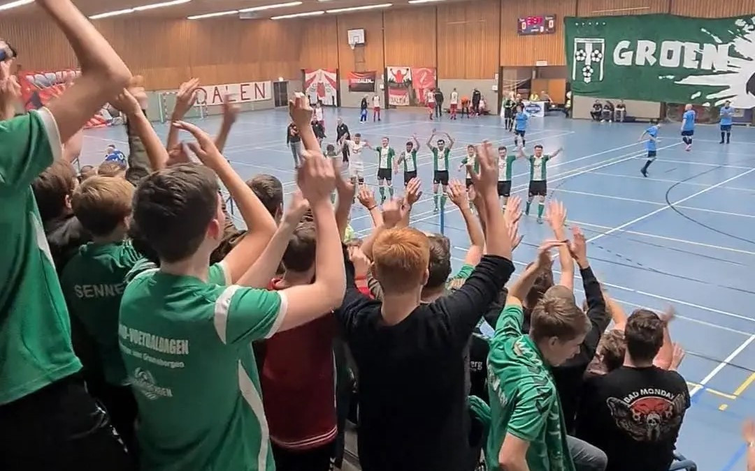 gramsbergen-en-rouveen-bereiken-halve-finale-pw-zaalvoetbaltoernooi-en
