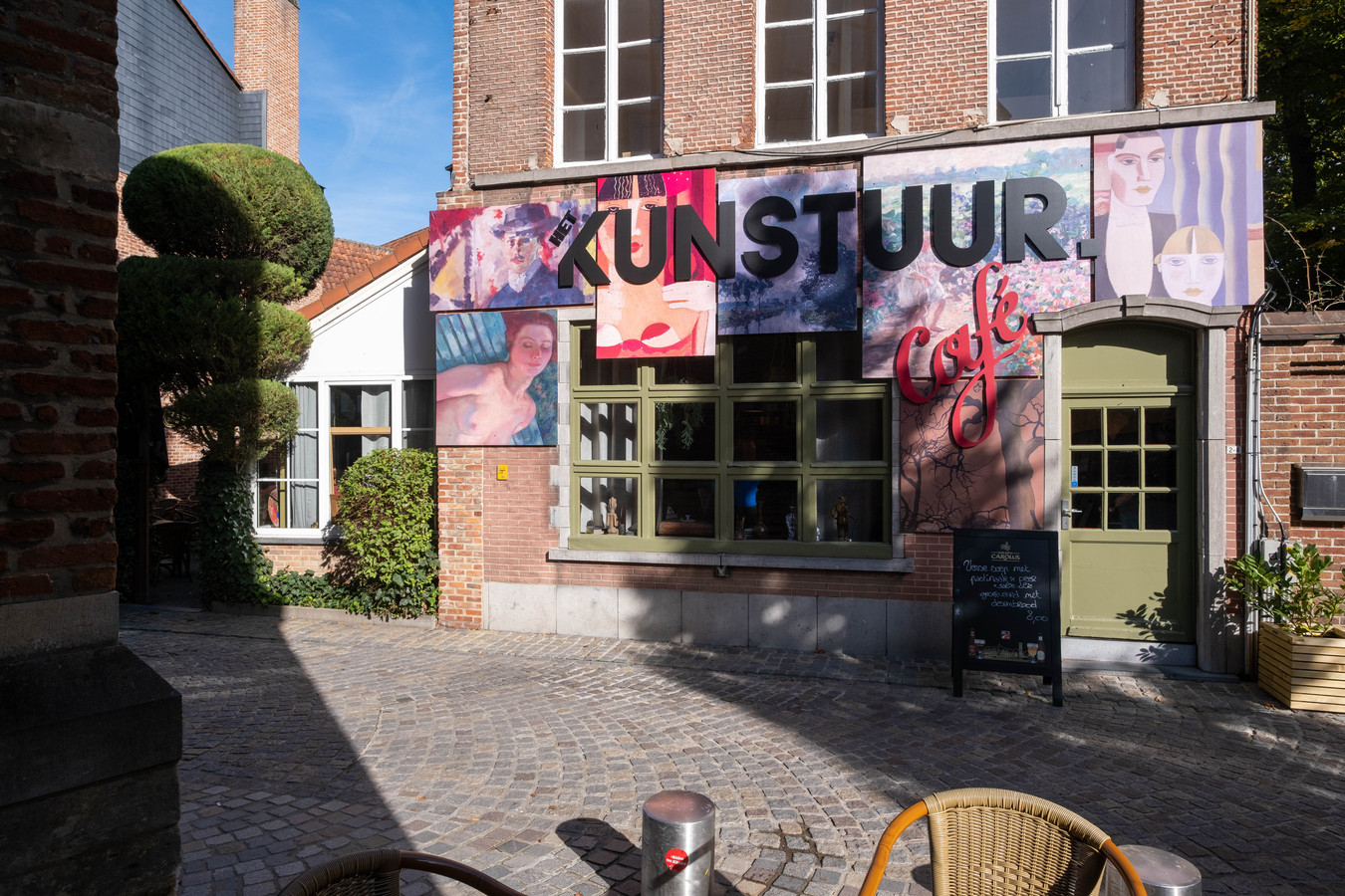 Het Kunstuur Café krijgt inbrekers over de vloer Foto hln.be
