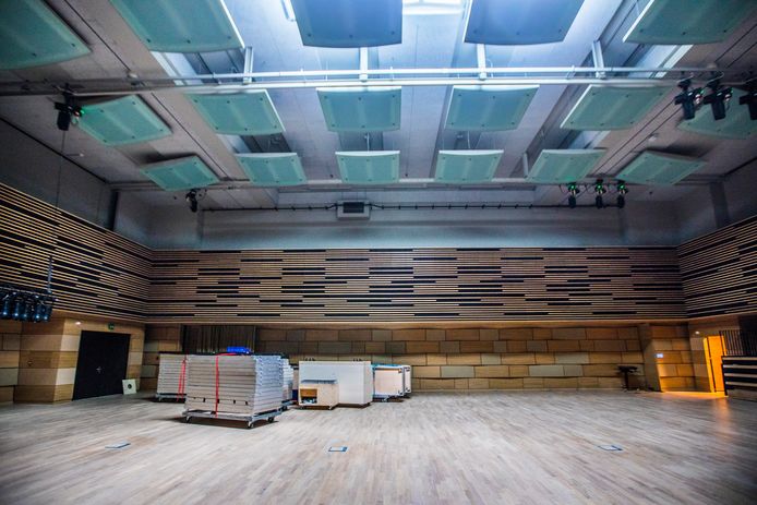 De Amare Studio doet dienst als repetitieruimte voor het Residentie Orkest. Bezoekers kunnen meekijken bij de repetities.