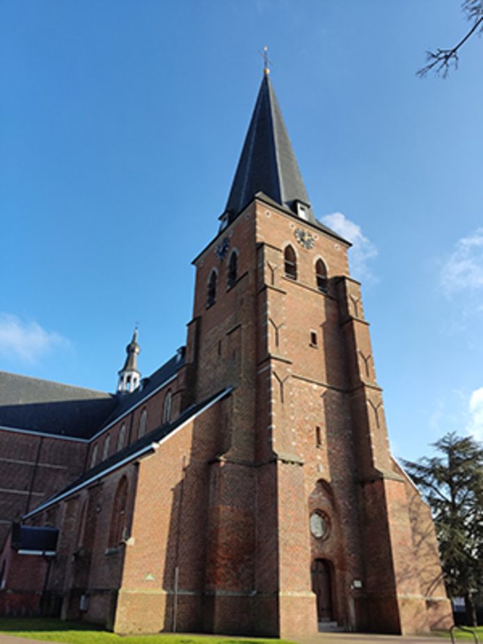 Over enkele maanden werkt de klok hopelijk weer op de kerktoren van Loenhout.