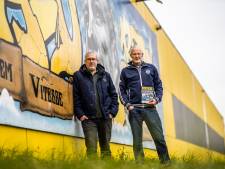 Ferry Reurink en Peter Bierhaus schrijven weer boek over Vitesse: ‘Spelers met een cultstatus en een club die zelf cult is’