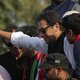 Pakistaanse oud-premier Imran Khan, zinnend op comeback, overleeft aanslag