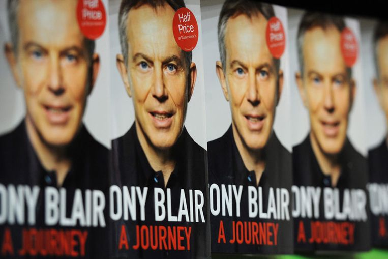 Het boek van Tony Blair (EPA) Beeld 