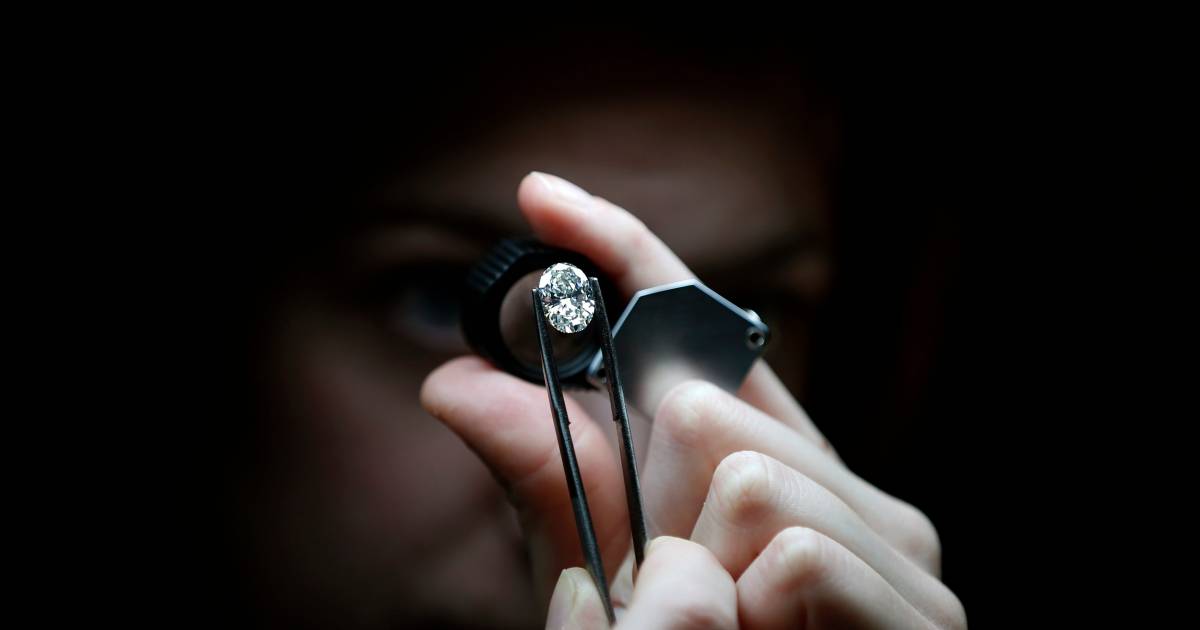 I rivenditori di diamanti pagano molto meno tasse del previsto |  Economia