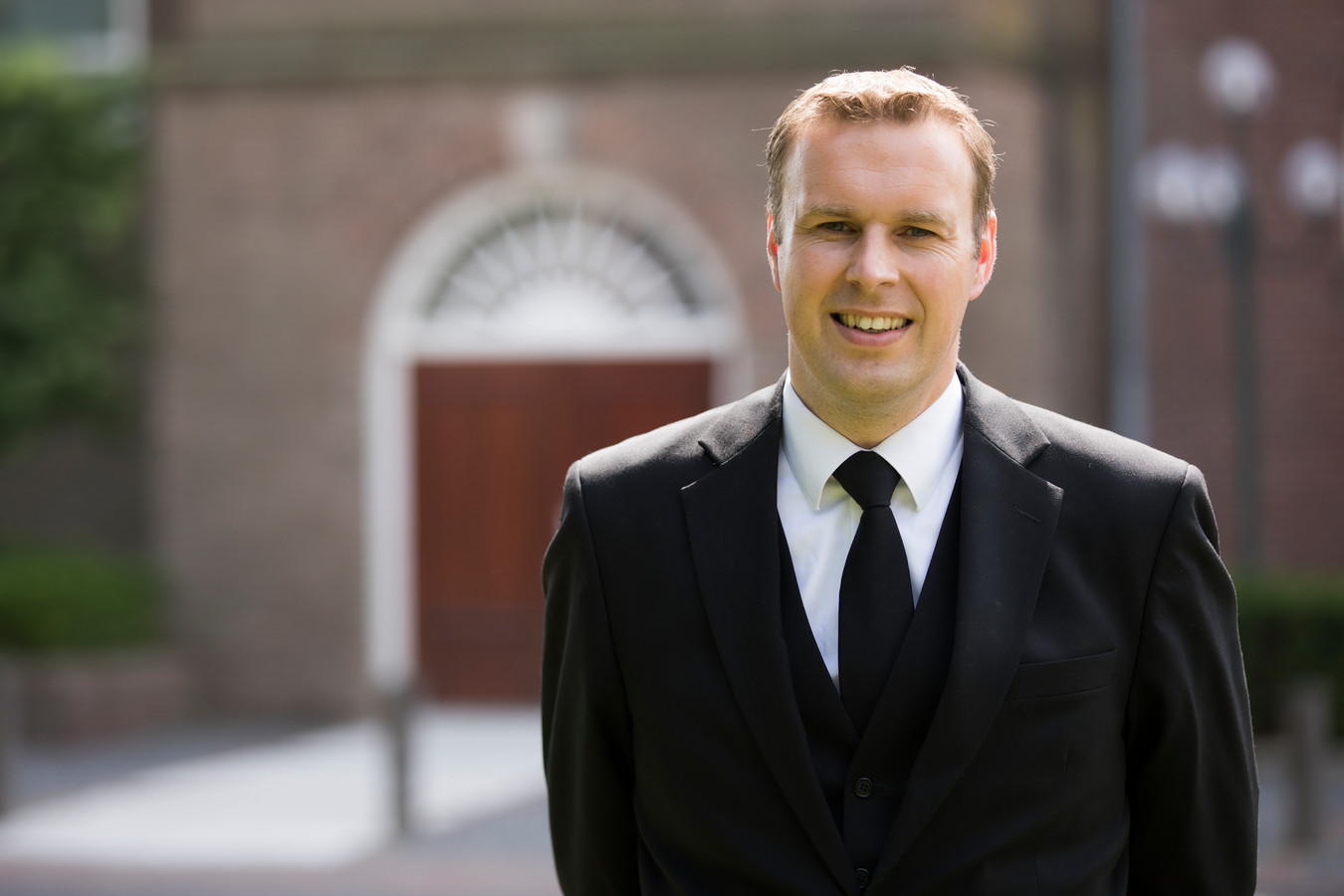 Beroep Ds Van Marle Stevige reacties op verzet tegen asielzoekers in Staphorst: ‘Heeft niks