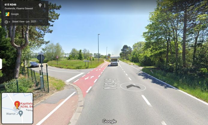 Het kruispunt van de Gistelsesteenweg met de Kapittelstraat in Zandvoorde.