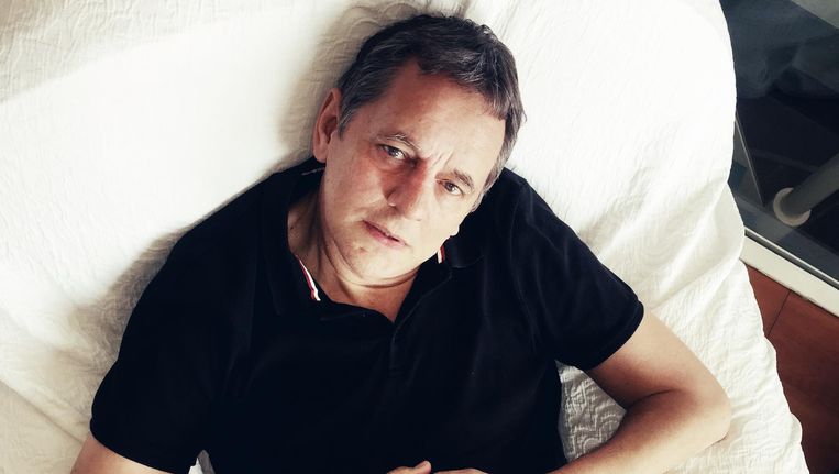 Dick Maas: 'Ik ben helemaal niet de juiste man voor een cursusboek, maar dat is juist het leuke' Beeld Linda Stulic