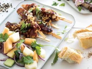 Wat Eten We Vandaag: Cola kipspiezen met barbecuesaus