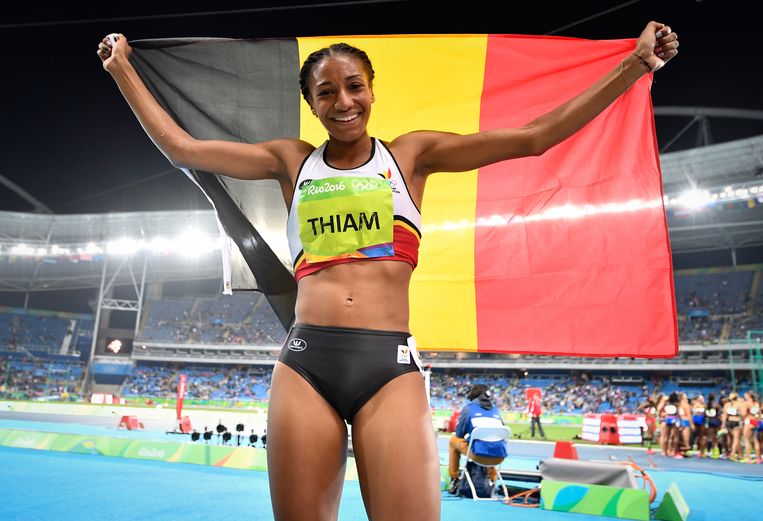 Wie is die gouden Nafi Thiam? Vijf dingen die je moet ...
