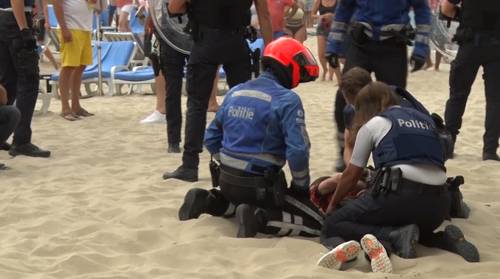 “Waarom geen soepelere coronaregels voor jongeren?”
