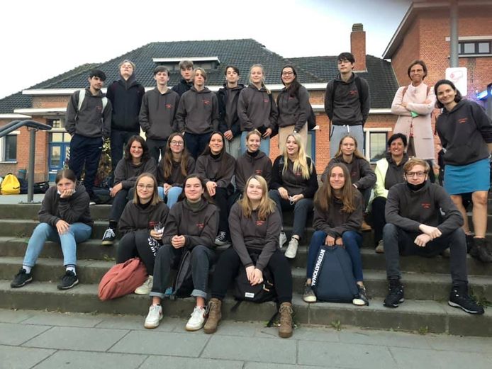Zesdejaars Duffels SintNorbertusInstituut knappen Waalse schooltuin