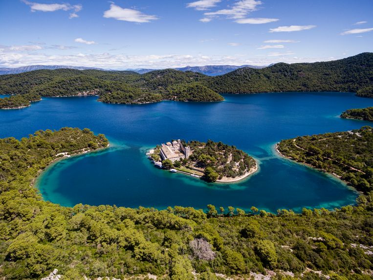 Mljet, ook bekend als het groenste eiland van Kroatië, waar ook de Belgische royals een kijkje namen. Beeld Getty Images