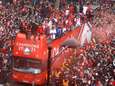 Botman, Burak en tienduizenden fans vieren groot kampioensfeest in Lille