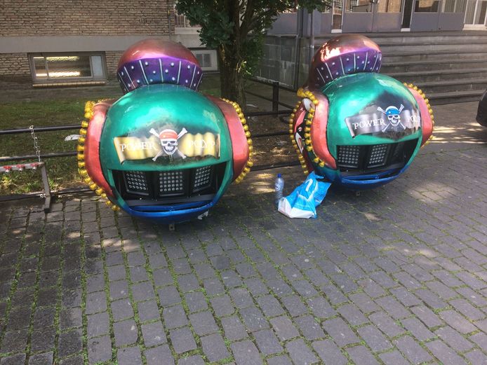Vanaf 's ochtends vroeg worden de eerste voorbereidingen getroffen