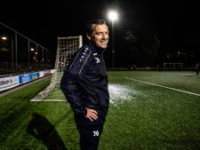 MASV houdt ervaren voetbaltrainer Jan Oosterhuis nog een jaar in Arnhem 