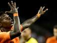 Opgeleefd Oranje dankzij Promes naast Slowakije