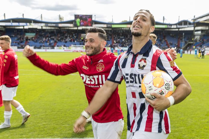 Fran Sol (rechts) na de 5-0 overwinning van Willem II op Heracles.
