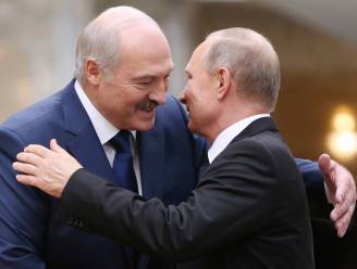 Poetin houdt reserve van veiligheidsdiensten achter de hand om in te grijpen in Wit-Rusland