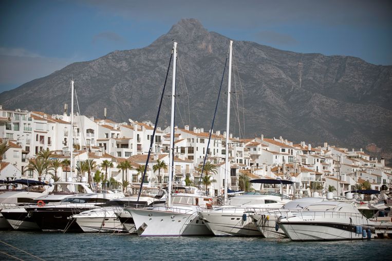 Jachthaven Puerto Banus bij Marbella, waar de doodgeschoten Yaqout succesvolle clubs had. Beeld AFP