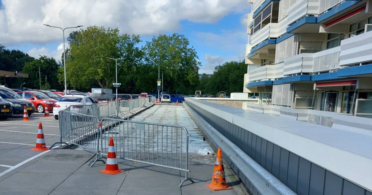 Parkeerdek boven Jumbo Foodmarkt krijgt nieuwe klinkers: omwonenden verlost van geluidsoverlast | Do