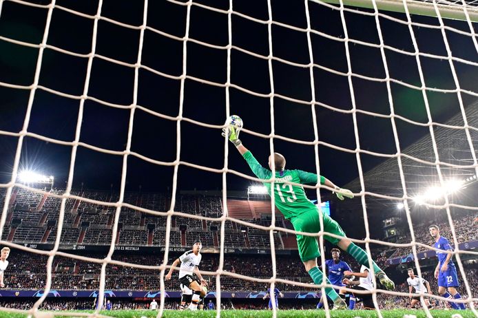 Jasper Cillessen keepte een sterke wedstrijd.