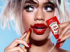 “25 euros pour du ketchup?”: la nouvelle gamme de maquillage de Rihanna divise ses fans