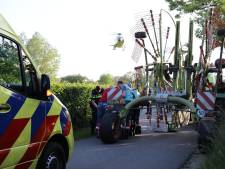 Jonge wielrenner (14) zwaargewond na aanrijding met trekker in Voorst