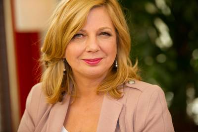 Loretta Schrijver duikt op in GTST