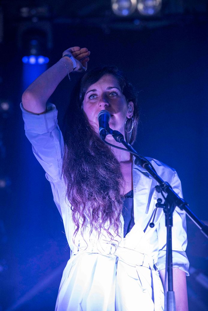 Eefje de Visser is een beetje vreemd, maar wel lekker ZeeuwsVlaanderen pzc.nl