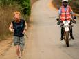 De Britse ultraloper Russ Cook liep de gehele lengte van Afrika. Een tocht van zo'n 15.000 kilometer.