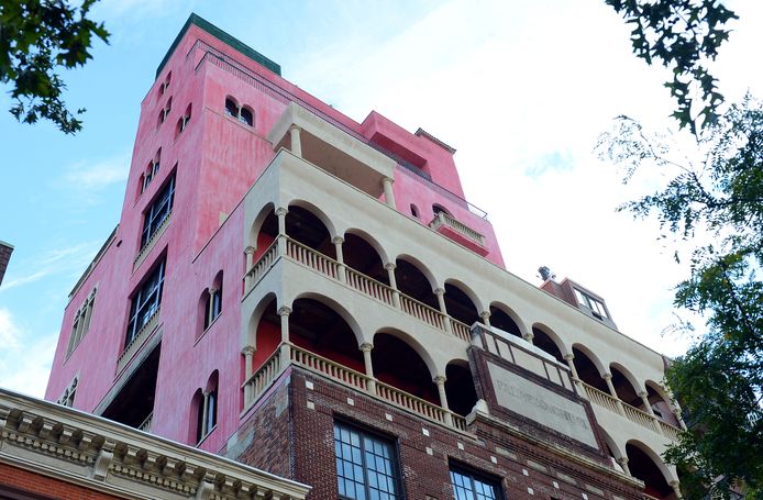 Een blik op Palazzo Chupi, het hipste gebouw van New York.
