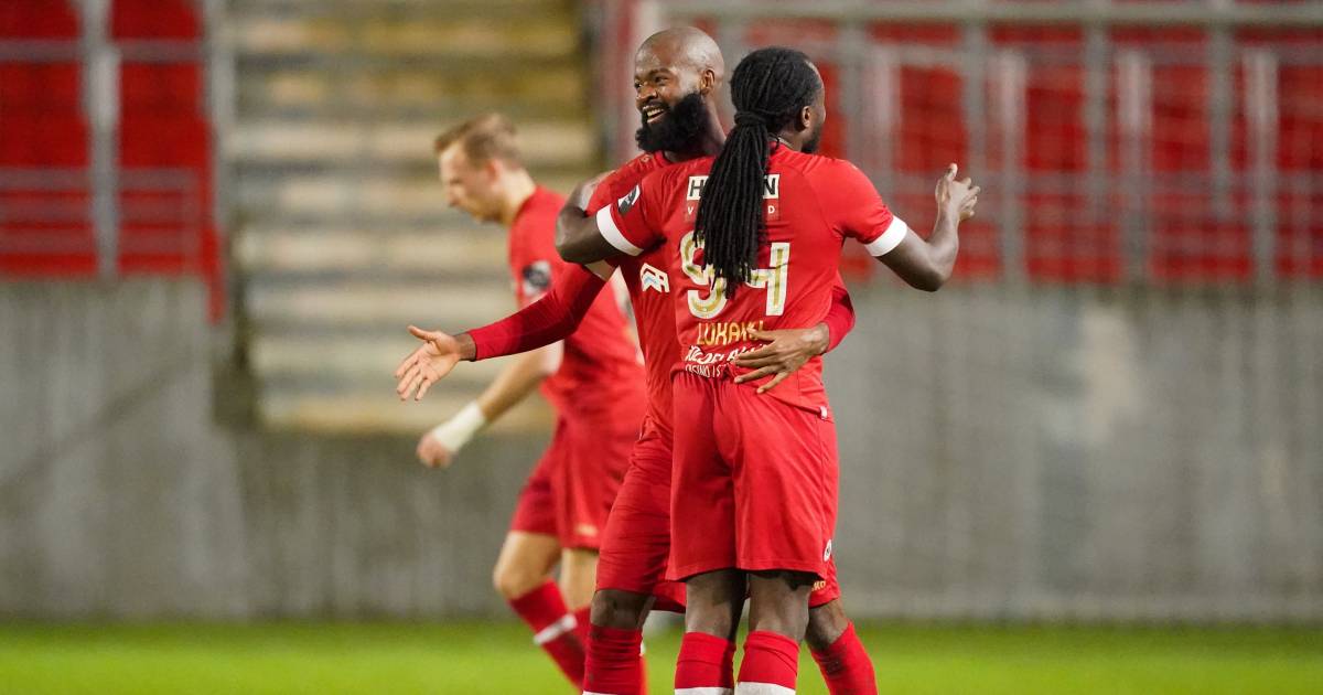 From Zé-ro to hero: fans en ploegmaats sluiten Lamkel Zé weer in de armen | Belgisch Voetbal ...